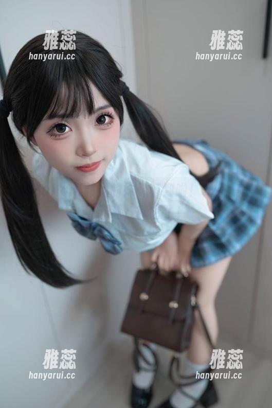 被Bangni邦尼的妹妹萌到啦！作品集需要下载，就它了！