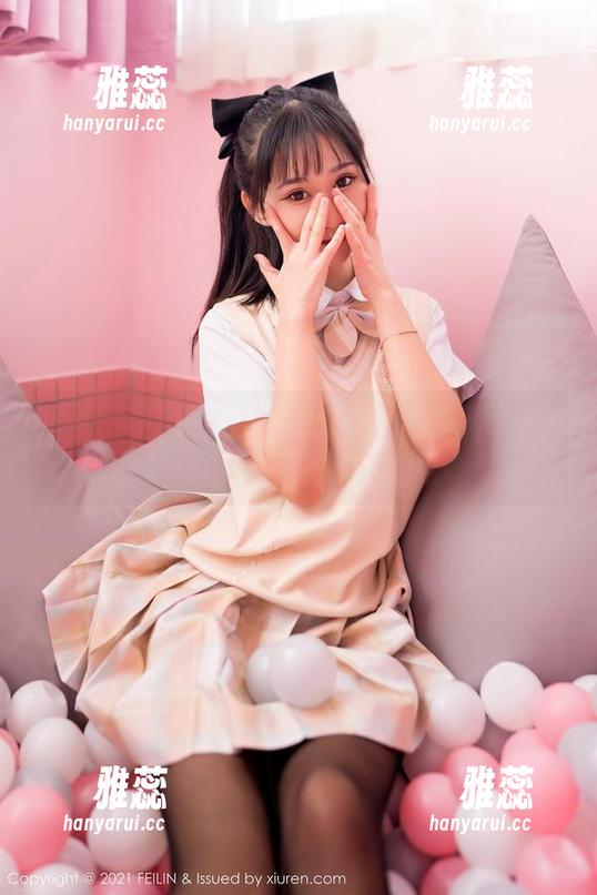 Feilin嗲囡囡-奶茶Emily Feilin嗲囡囡 - 不止是黑丝,奶茶Emily的定制图片还有别样的意味