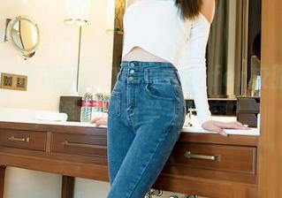 Feilin嗲囡囡 – 文芮jeninfer校服合集，谁说只有学生能穿？