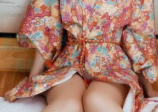 GIRLT果团网 – 尹意纯的粉色照片，原图宛如梦里走出的仙女。