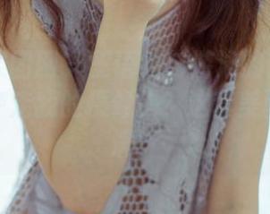 GIRLT果团网 – 王语纯与游泳的比赛——谁更能夺走我的摄像头？这套美图诚意满满！