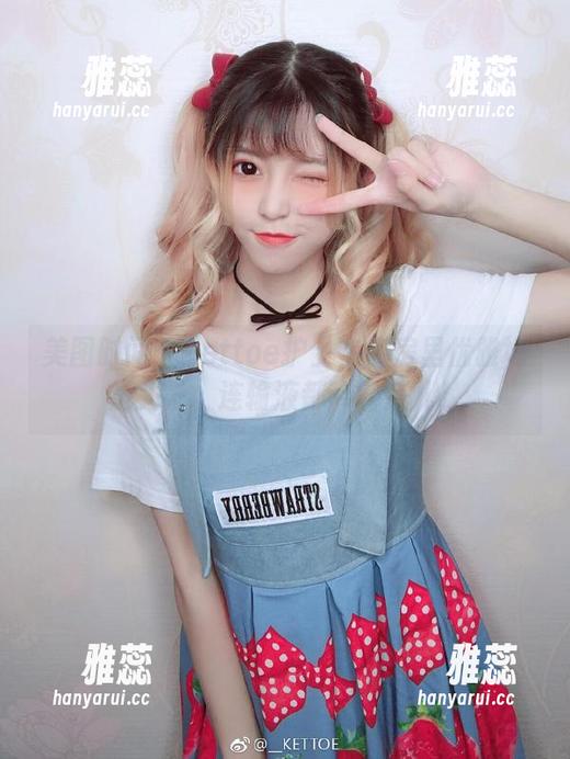 Kettoe 美图时间:Kettoe护士在病房里优雅地甩头发,连输液都带着范儿!