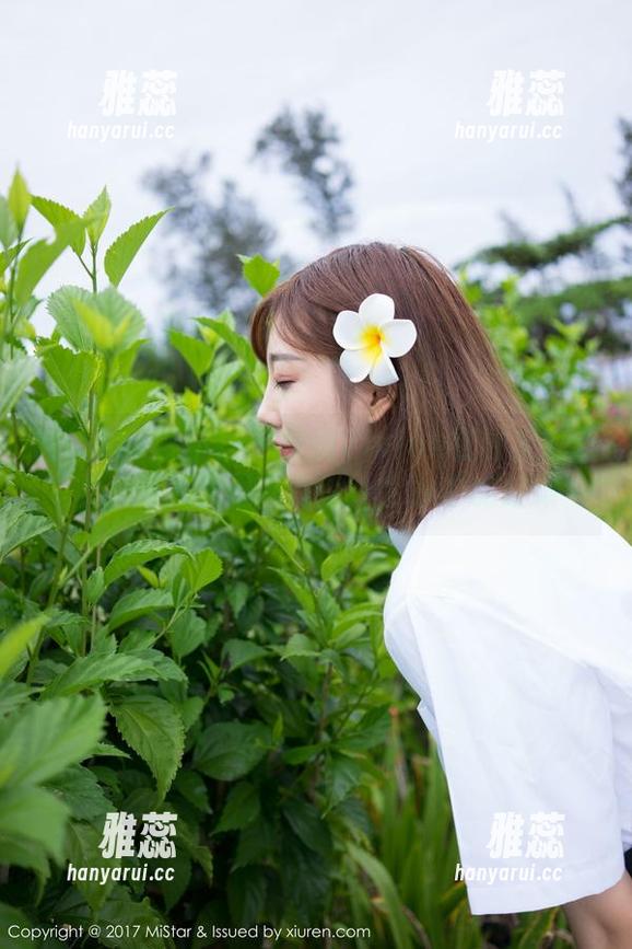 MiStar魅妍社-妤薇Vivian MiStar魅妍社 - 妤薇Vivian在浴室里唱歌,最新美图带你进一个水中的旋律