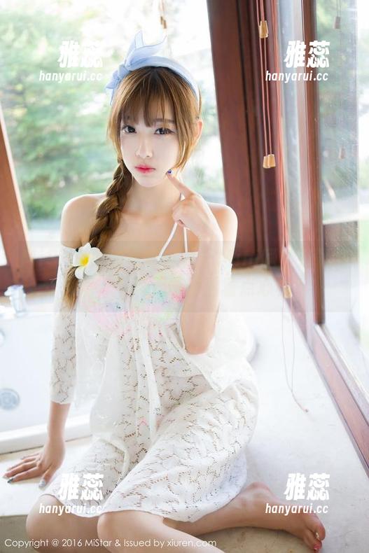 MiStar魅妍社-糯美子Mini MiStar魅妍社 - 糯美子Mini晒学妹最新照,平淡无奇中透着点心机
