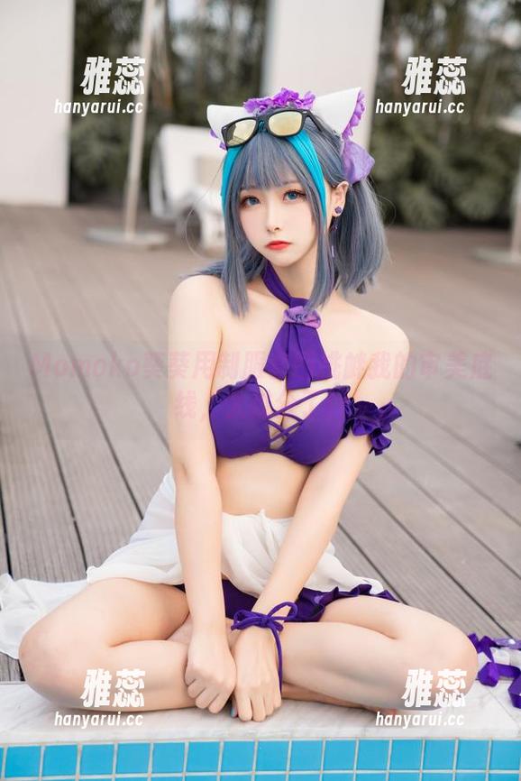 Momoko葵葵用制服套图挑衅我的审美底线，太过分了！