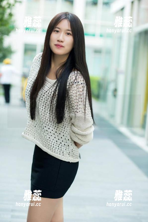 TuiGirl推女郎-松果儿 TuiGirl推女郎 - 松果儿职业装合集:每一套都在悄悄传递着“不被忽视”的信号。
