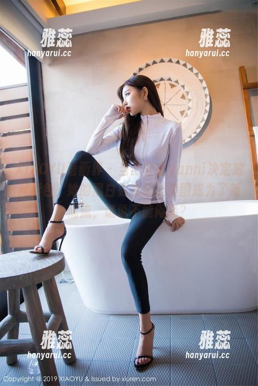 XIAOYU语画界 - 当王馨瑶yanni决定放弃彩色，她的黑白更新又让美图成为了新潮流，谁说不能闷骚？