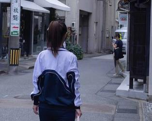Xiuren秀人网 – 高清图集：sibyl是女巫红裙摇曳，那一刻的绝美让人目不转睛