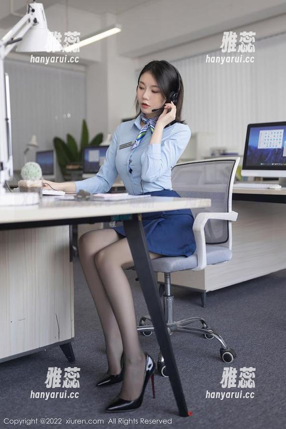 Xiuren秀人网-千夜未来 Xiuren秀人网 - 最新”“海边晒图,千夜未来心中小小的海浪分享
