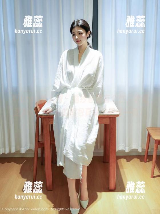 Xiuren秀人网-徐莉芝Booty Xiuren秀人网 - 婚纱也要有个性,徐莉芝Booty私拍的图包真让我眼前一亮。