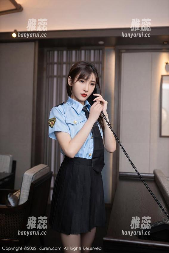 Xiuren秀人网-月酱儿 Xiuren秀人网 - 月酱儿的魔法屋:居家作品集大公开,连猫都想偷看!