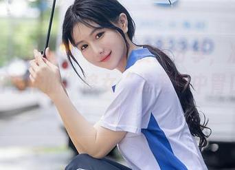 Xiuren秀人网 – 高清资源分享，准备好被欧阳若依的”修女“造型戳中胃口了吗？