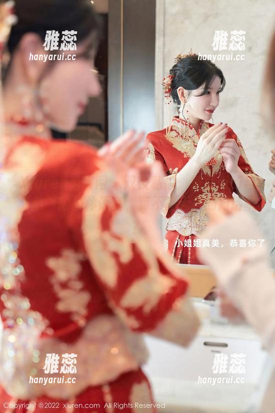 Xiuren秀人网-糖豆sisi Xiuren秀人网 - 双人私拍:糖豆sisi与“他”的肢体语言,算不算无声的对话呢?