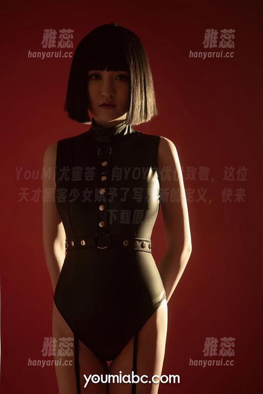 YouMi尤蜜荟 - 向YOYO优优致敬，这位天才黑客少女赋予了写真新的定义，快来下载原图