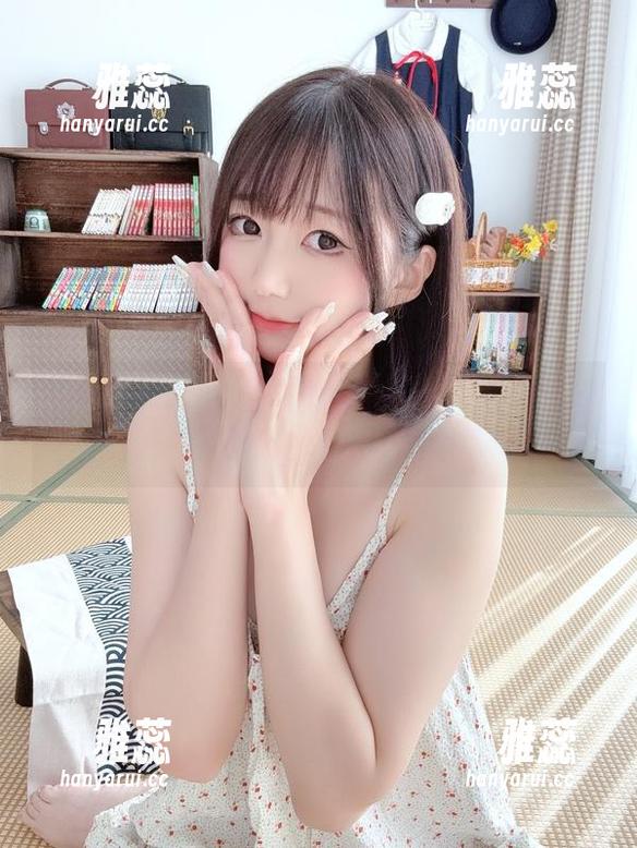 nagesa魔物喵 私房日记:nagesa魔物喵的美图里有种隐隐的夏日慵懒,总让我想靠近。