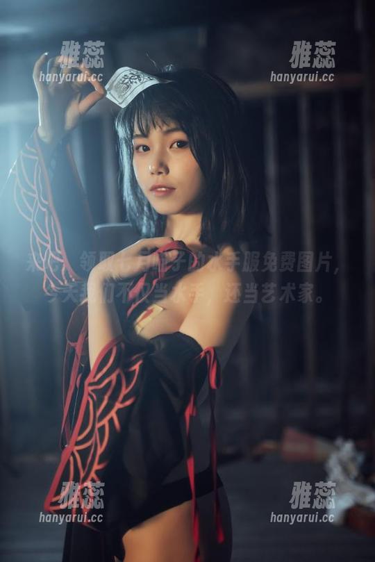 七月喵子 来吧,领取七月喵子的水手服免费图片,今天我们不仅当水手,还当艺术家。