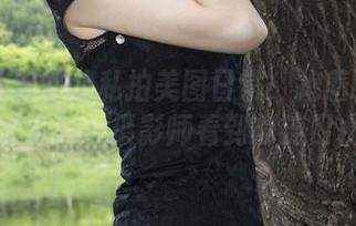 丽柜 – 悠悠的私拍美图日常：抱着猫也能成绝美大片，摄影师看到得流口水吧？