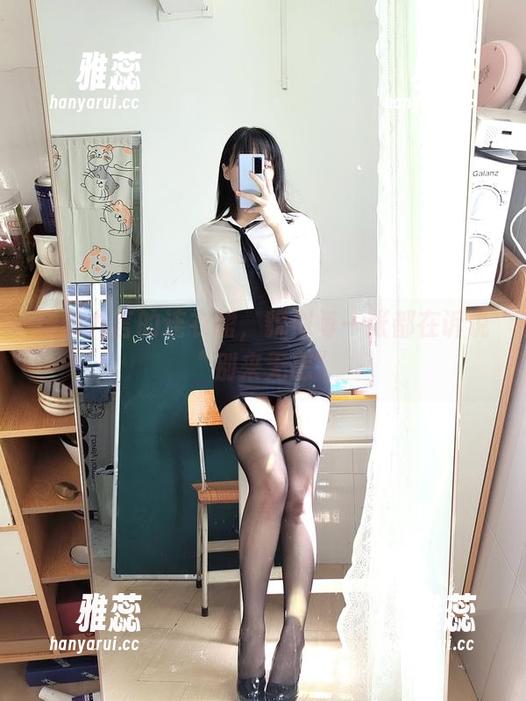 九言 精选九言的连衣裙,貌似每一张都在诉说“别来无恙”