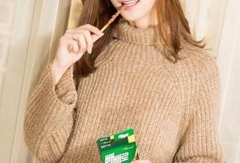 克拉女神 – 高清瑞莎美图，腿型大比拼，哪个腿更闪耀？