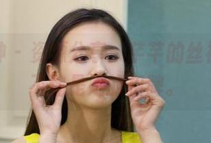 克拉女神 – 资源分享：芊芊的丝袜私拍，不愧是她的招牌。