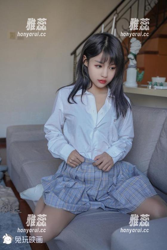 图集上架：兔玩映画的蕾丝袜制服裙，能把你“的心”绑得更紧！