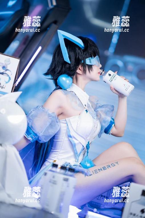六二二同学w的图包：骑上机车，风中摇曳的少女们！