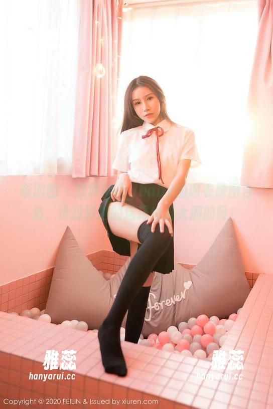 嗲囡囡-欣欣Rubybaby 嗲囡囡 - 欣欣Rubybaby的内衣原图合集,没想到她的选择也挺大胆的呀!