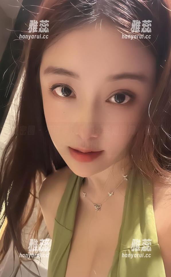 奶雯 微密圈 - 不可错过!奶雯学姐图册,最新的一波小惊喜。