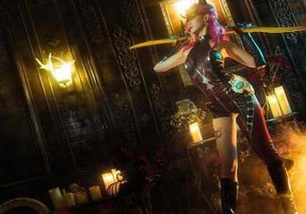 写真作品集中的阿轲暗夜猫娘，如月灰此刻好像在看我怎么样？