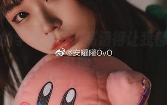 安曜曜的学妹速写，高清得让我都想多看几眼。