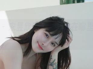 微密圈 – 宋昱欣这件毛衣放在哪里都好看，图包拿走吧！