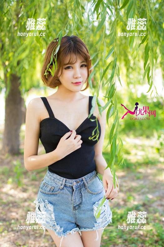 尤果网 - Zora若拉的美脚全景合集——保证让你目不转睛，不花钱哦！