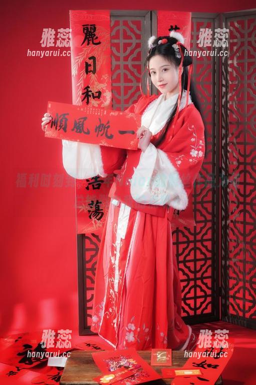 年年Nnian 福利时刻到,年年Nnian的黑丝作品为何总能戳中我的点呢?