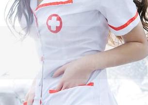 推女郎 – 看完王依萌的夏天写真，我对泳池的向往又加深了…