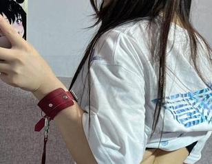 微密圈 – 看桃沢樱呀的女王写真，我的图库又收获新灵感了！