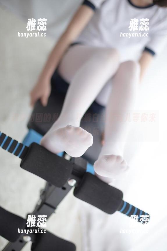 森萝财团 森萝财团的私拍,热裤白丝在这儿等你来发掘资源的乐趣。