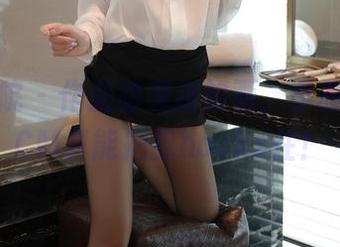 模范学院 – 作品的美脚如画，李雅柔182CM真能把我hooks住！