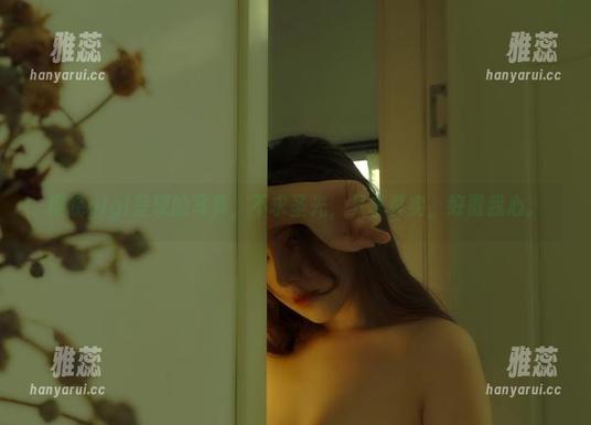 樱晚gigi 樱晚gigi呈现的写真,不求圣光,只求真实,好戳我心。