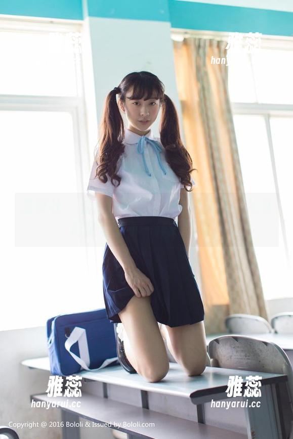 波萝社-Barbie可儿 波萝社 - 看Barbie可儿如何用豹纹从私房里走出不一样的气场。