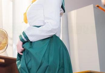 制服？没错！清水由乃的美图让我产生了几种情绪…
