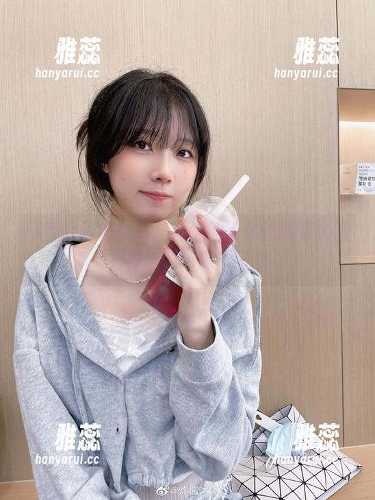 炸酱沐沐 不看会遗憾!炸酱沐沐的贝尔法斯特套图,神奇的不靠谱记录