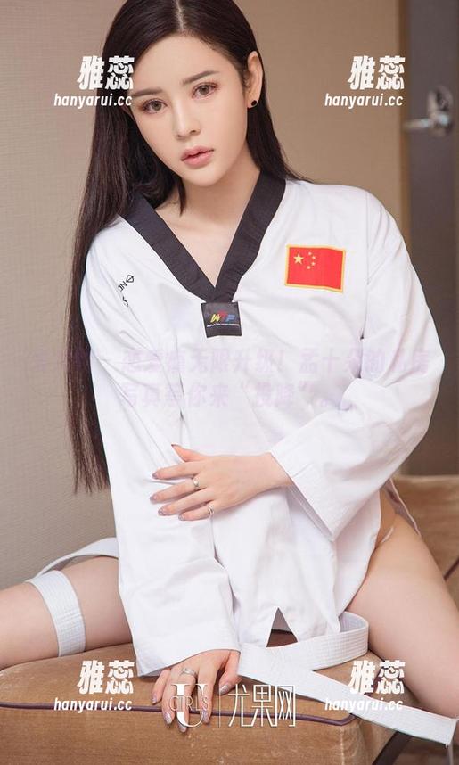 爱尤物-孟十朵 爱尤物 - 恋爱瘾无限升级!孟十朵的私房写真等你来“投降”。