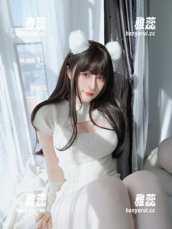 白银81的2022年定制图集：快来跟我一起研究这些“认真”的摆姿势！