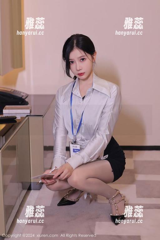 秀人网-Olivia童安琪 秀人网 - 分享Olivia童安琪的水手服,这画风分分钟让我出戏