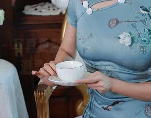秀人网 – 写真更新到：小甜angle化身女神，温柔得让人脑袋晕乎乎。