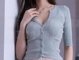秀人网 – 樱桃小犊子：网袜的高清图集，看了嘴角都要上扬！