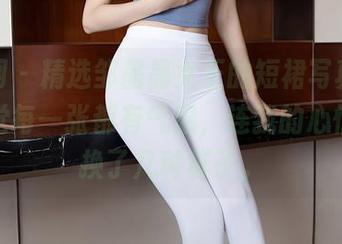 秀人网 – 精选邹晶晶女王的短裙写真，怎么感觉每一张都有气息，连我的心情都变换了几种样子。