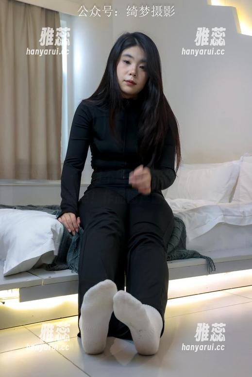绮梦摄影-宪怡 绮梦摄影 - 身材不重要,宪怡的吊带才是重点!作品图库请走…