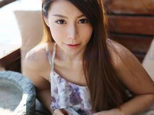 美媛馆 – 穿上高跟鞋，唐琪儿的写真集，能不能让我走直线？