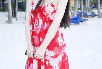 美媛馆 – 唐琪儿的最新泳装合集，谁说夏天只能看冰淇淋呢？来看点更bgm的。